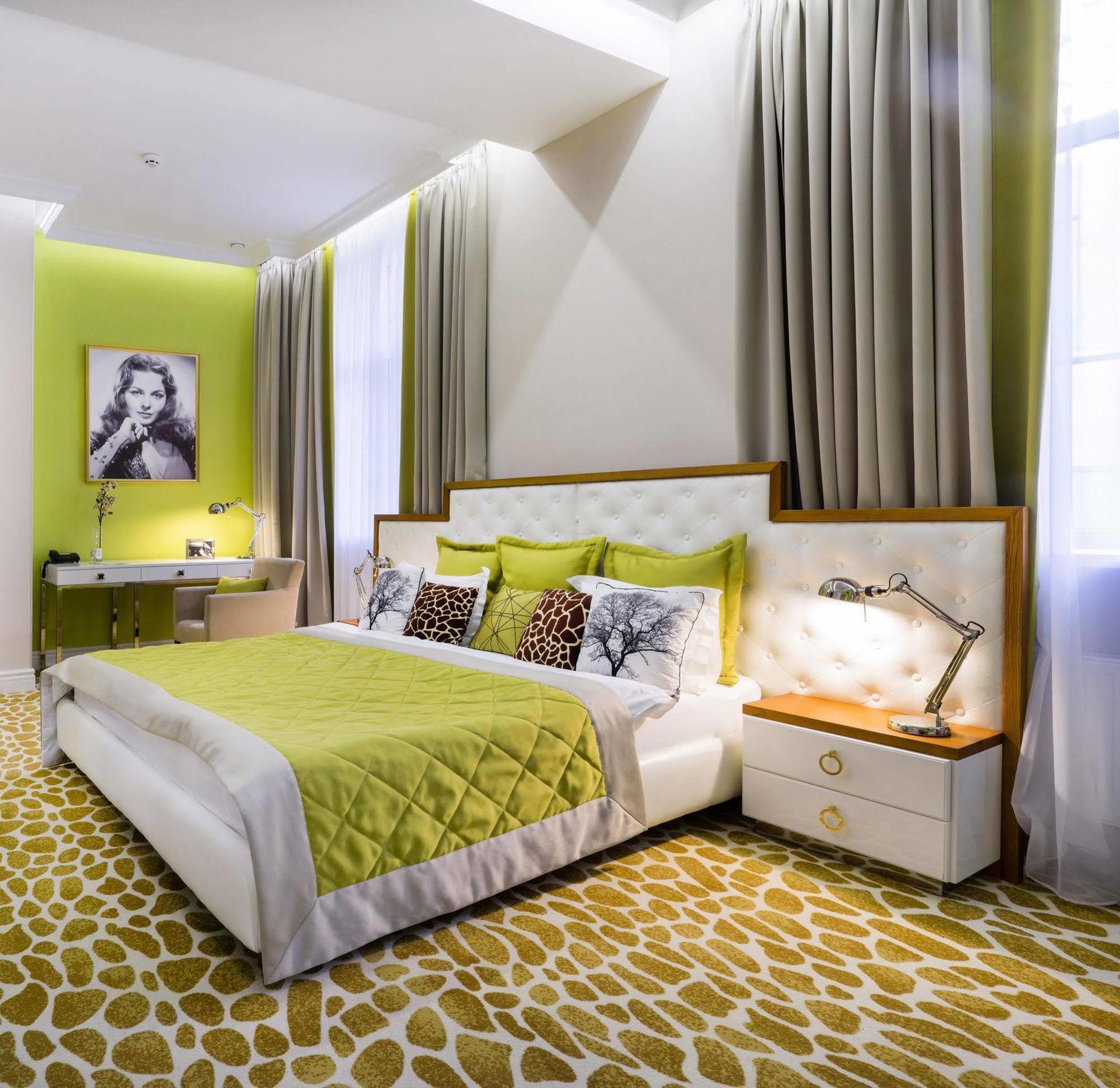 Mirax Sapphire Boutique Hotel Kharkiv Exterior photo